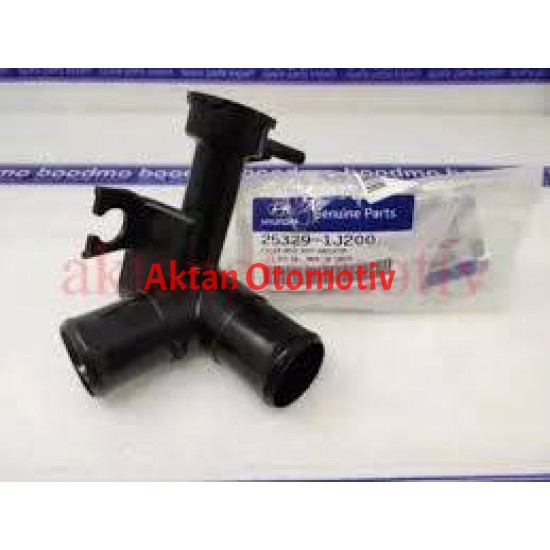 RADYATÖR SU GİRİŞ BOĞAZI KONA 18= 1.6 DİZEL