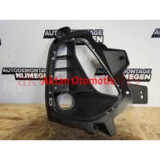 SİS LAMBA ÇERÇEVESİ SİSLİ GÜNDÜZ FARLI TİP I-30 16= SAĞ