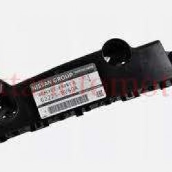 TAMPON BAĞLANTI BRAKETİ JUKE 14-18 ÖN SOL